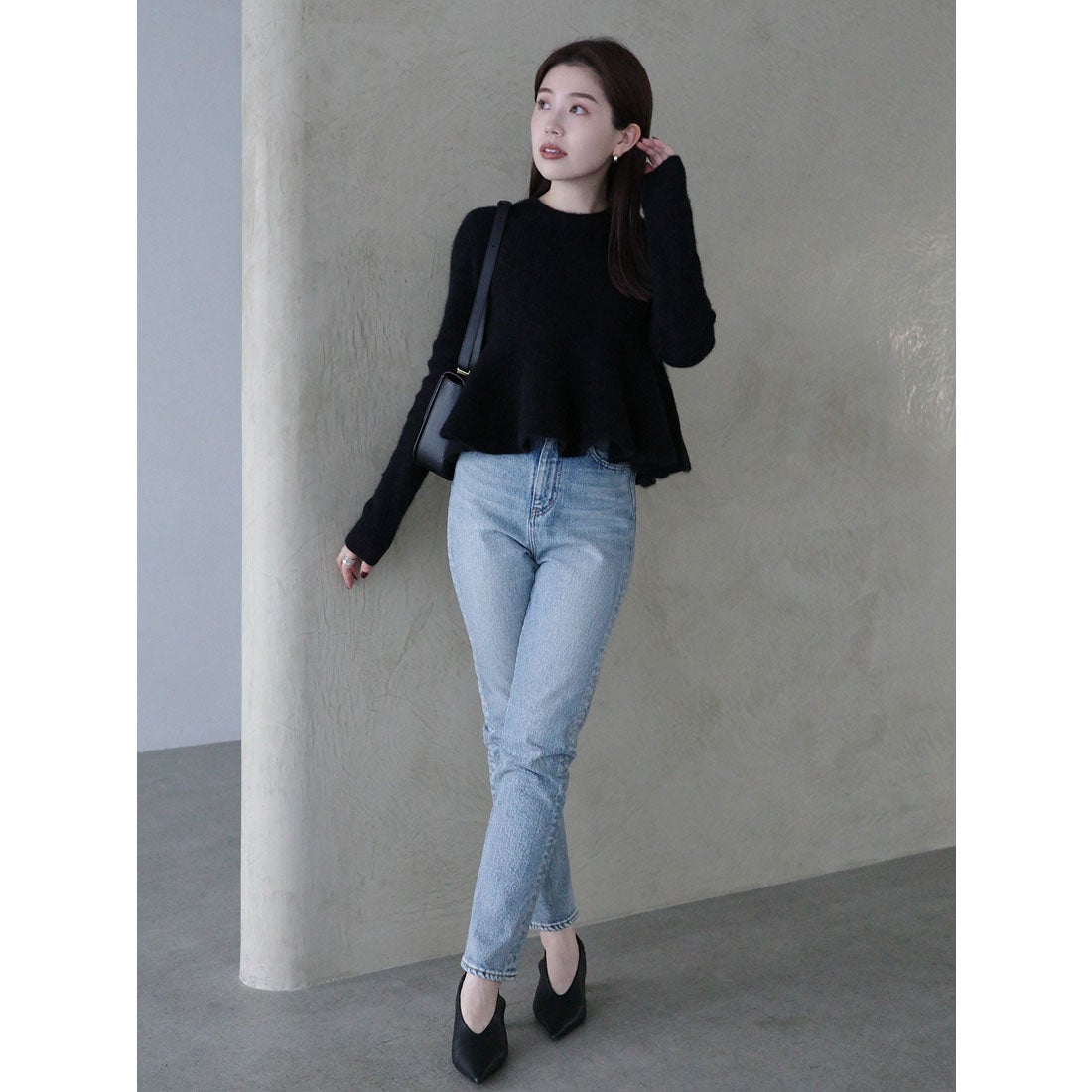 アニュアンス anuans ペプラムショートニットトップス （BLACK