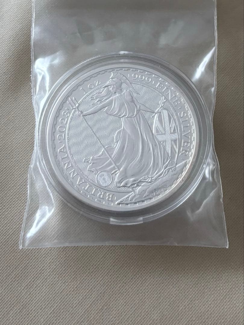 イギリス 2023 エリザベス2世 ブリタニア 2ポンド 1オンス 銀貨【1枚】 新品未使用】イギリス 2023 エリザベス2世 ブリタニア 2ポンド 1オンス
