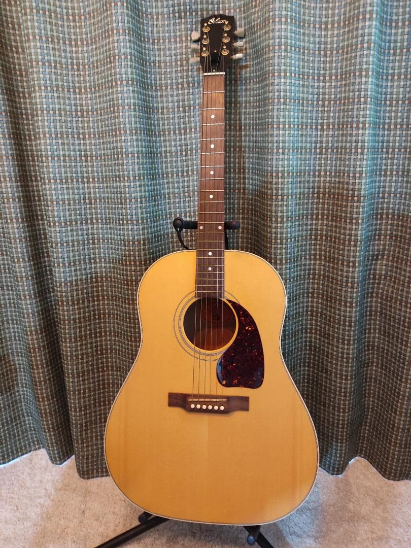 美品　Gibson Formula1 アコースティックギター　ハードケース付