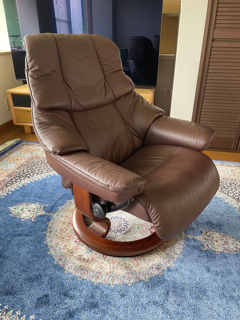 さ*に様 エコーネス　ストレスレスチェア　レノ　ノブレス革　約45万