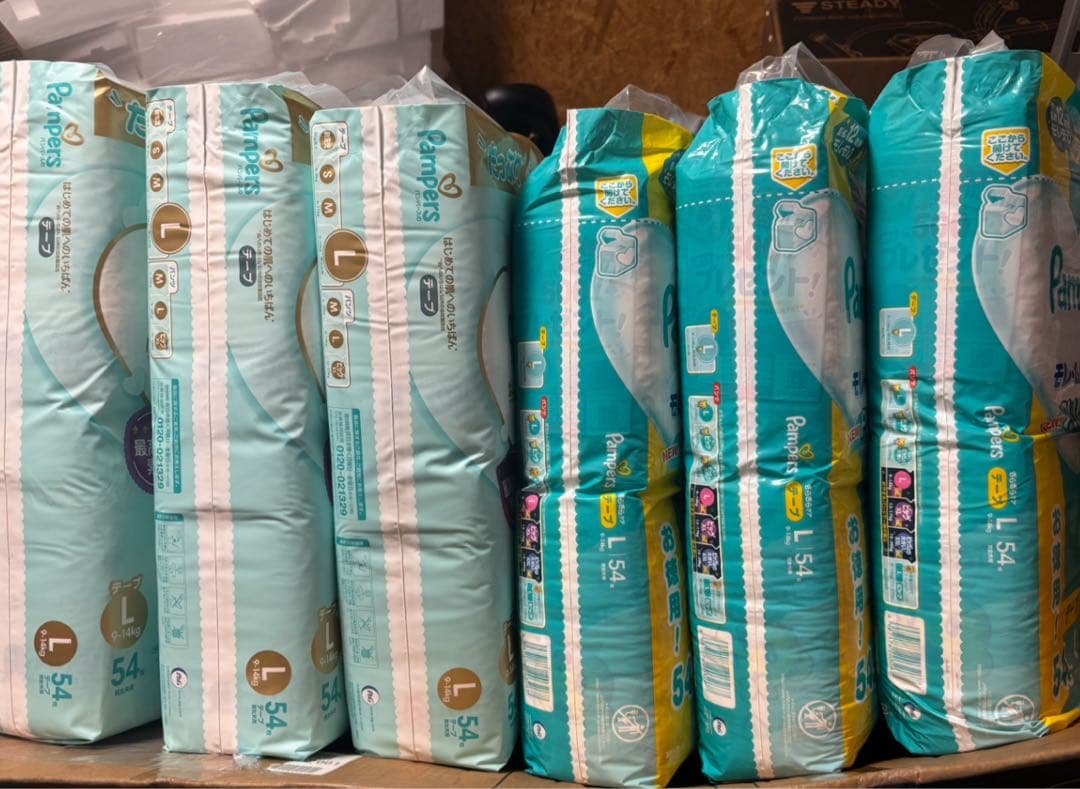 Pampers Lテープ肌一番54枚✖️3袋、Lテープサラサラ54枚✖️3袋