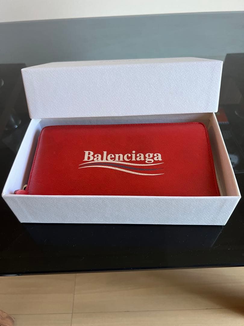 バレンシアガ　BALENCIAGA 長財布